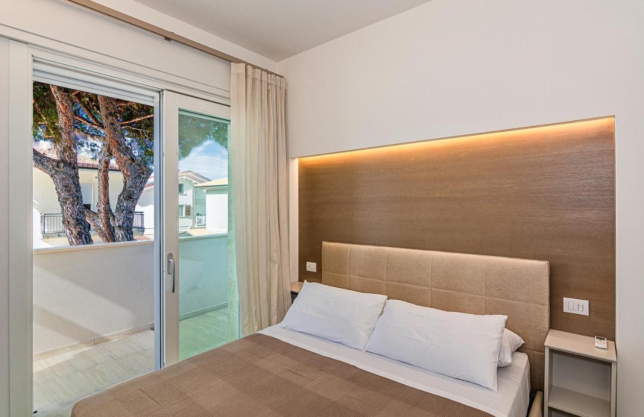 Sea Holidays Apartment Марина-ди-Пьетрасанта Экстерьер фото